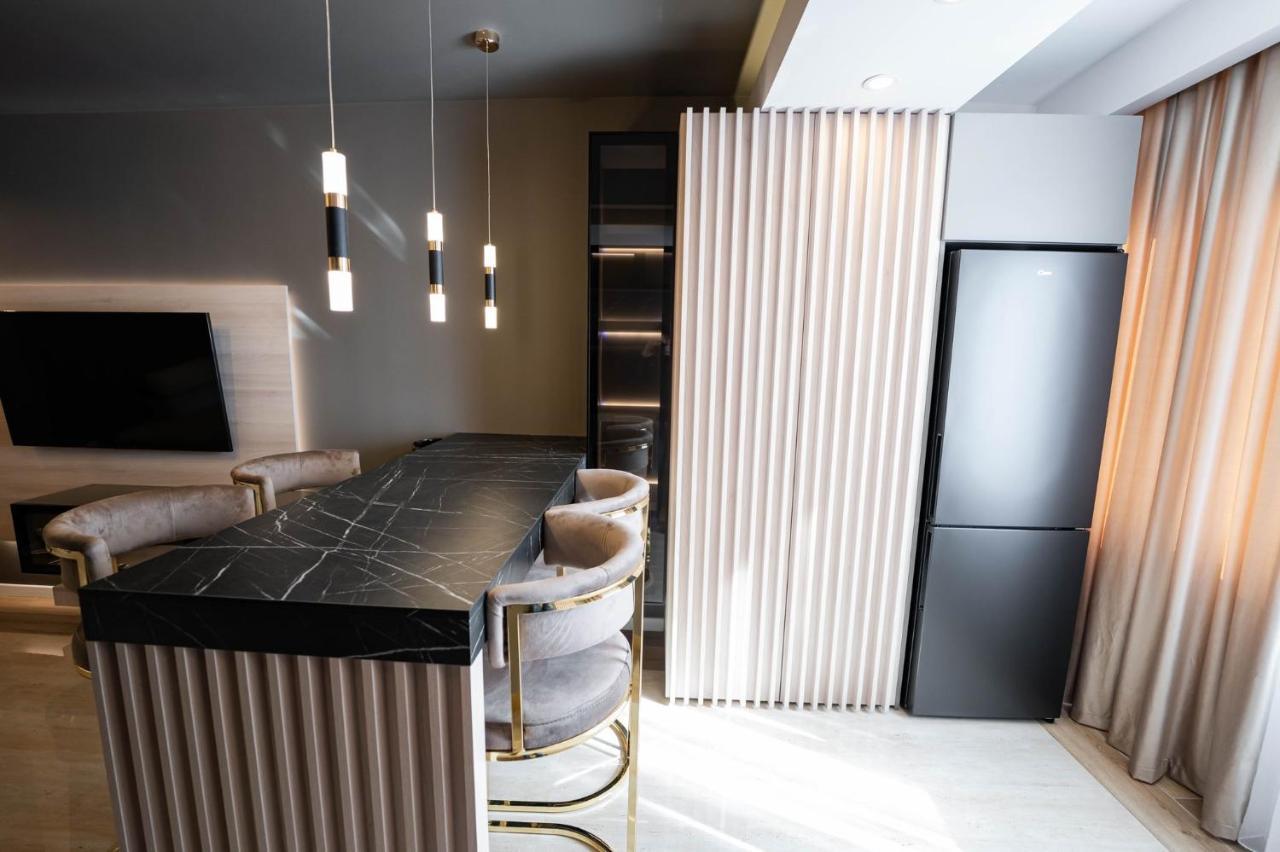 Filadelfia Apartment Suceava Luaran gambar